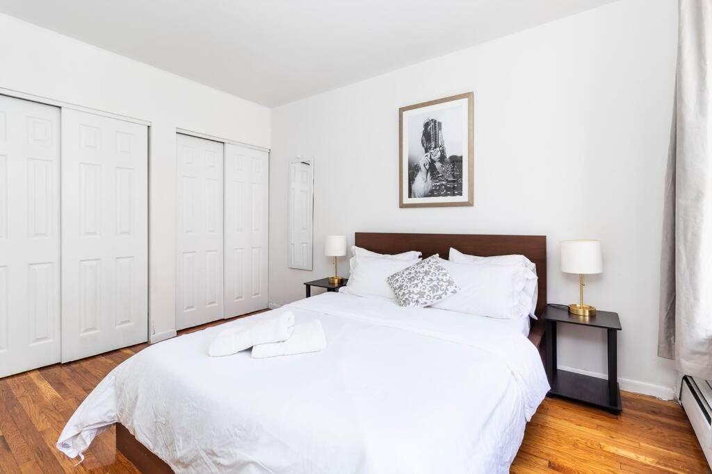 2Bed Bliss By Central Park North New York Extérieur photo